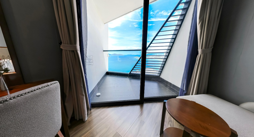 Phòng Deluxe View Biển Và Thành Phố