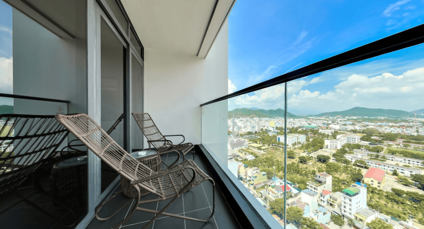 Phòng Superior View Núi Và Thành Phố