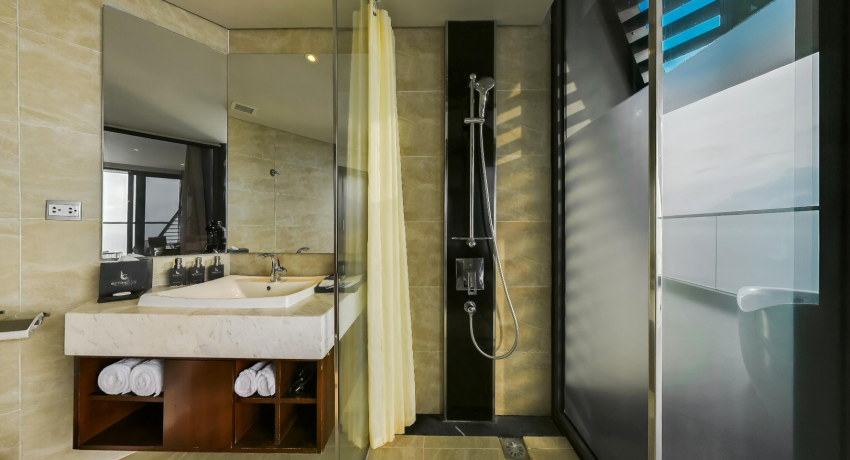 Phòng Pacific Double View Núi Cô Tiên Và Vịnh Biển Nha Trang